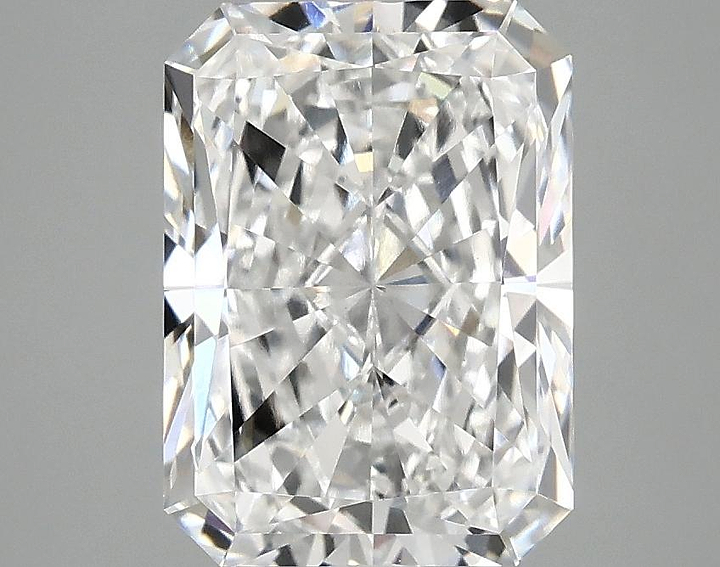 2.99 Carat Radiant Shaped Excellent Cut VS1 IGI Certified Lab Grown Diamond