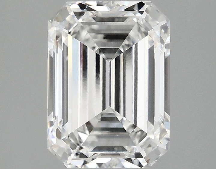 2.59 Carat Emerald Shaped Excellent Cut VVS2 IGI Certified Lab Grown Diamond