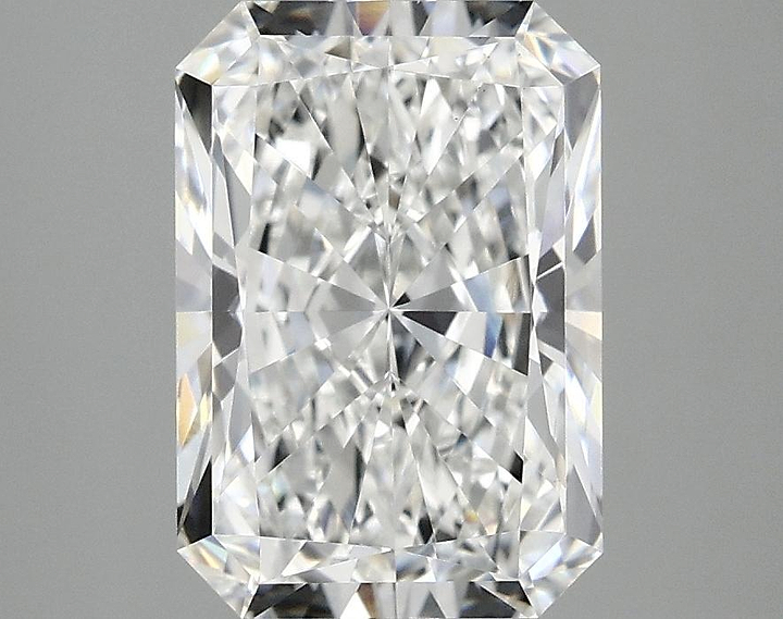 3.03 Carat Radiant Shaped Ideal Cut VS1 IGI Certified Lab Grown Diamond