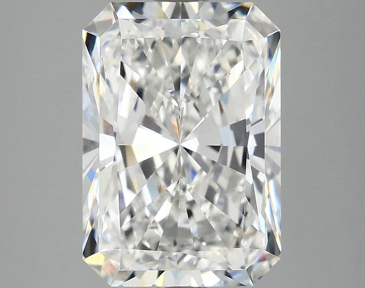 4.03 Carat Radiant Shaped Ideal Cut VS1 IGI Certified Lab Grown Diamond