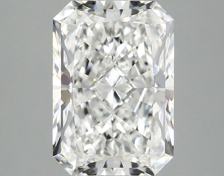 3.06 Carat Radiant Shaped Ideal Cut VVS2 IGI Certified Lab Grown Diamond
