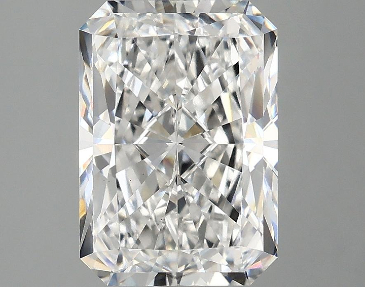 3.07 Carat Radiant Shaped Ideal Cut VS1 IGI Certified Lab Grown Diamond