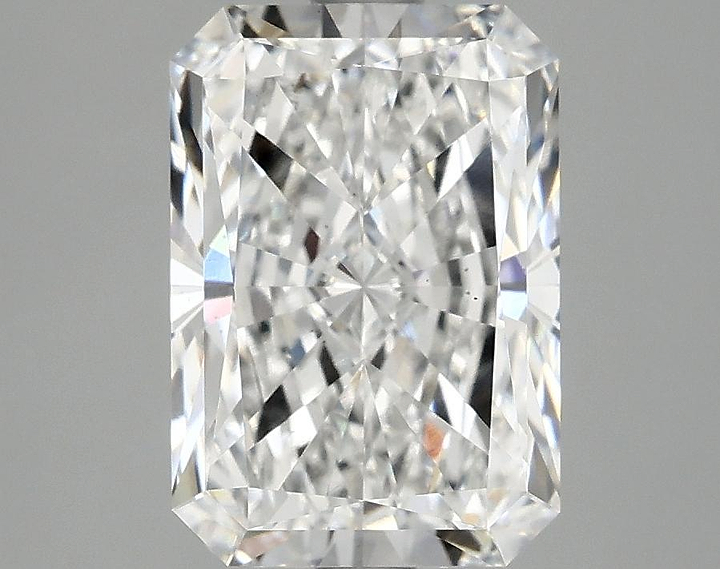 3.05 Carat Radiant Shaped Ideal Cut VS2 IGI Certified Lab Grown Diamond