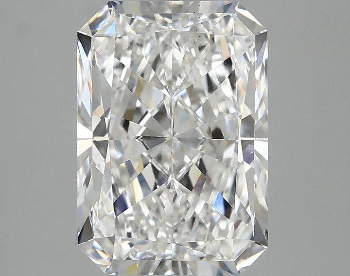 3.0 Carat Radiant Shaped Ideal Cut VS2 IGI Certified Lab Grown Diamond