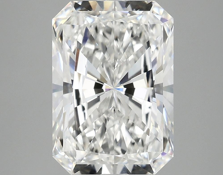 4.18 Carat Radiant Shaped Ideal Cut VS1 IGI Certified Lab Grown Diamond
