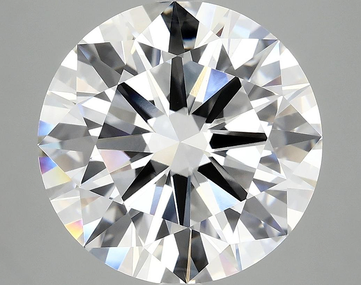 6.4 Carat Round Shaped Ideal Cut VVS2 IGI Certified Lab Grown Diamond