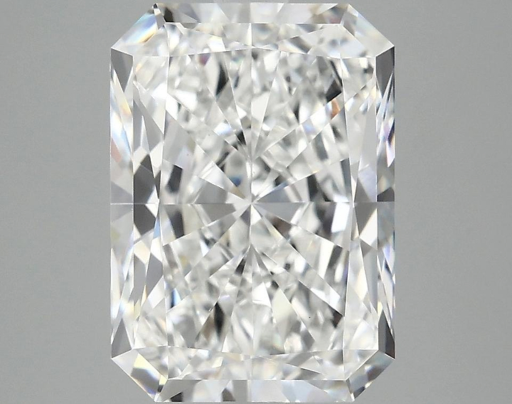 4.07 Carat Radiant Shaped Ideal Cut VVS2 IGI Certified Lab Grown Diamond