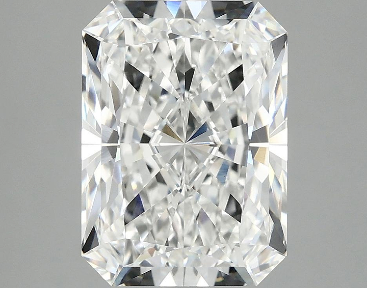 4.08 Carat Radiant Shaped Ideal Cut VVS2 IGI Certified Lab Grown Diamond