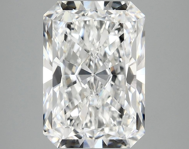 4.04 Carat Radiant Shaped Ideal Cut VVS2 IGI Certified Lab Grown Diamond