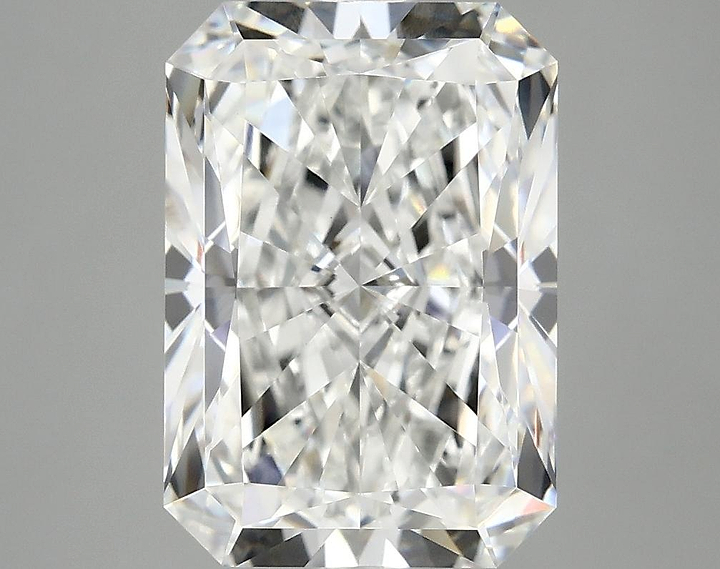 4.13 Carat Radiant Shaped Ideal Cut VVS2 IGI Certified Lab Grown Diamond