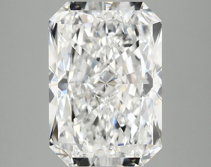 4.02 Carat Radiant Shaped Ideal Cut VVS2 IGI Certified Lab Grown Diamond