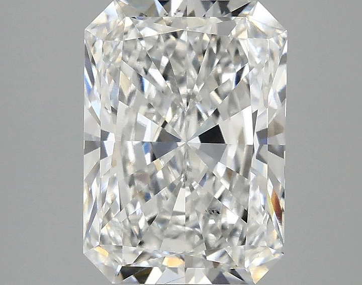 3.08 Carat Radiant Shaped Ideal Cut VS2 IGI Certified Lab Grown Diamond