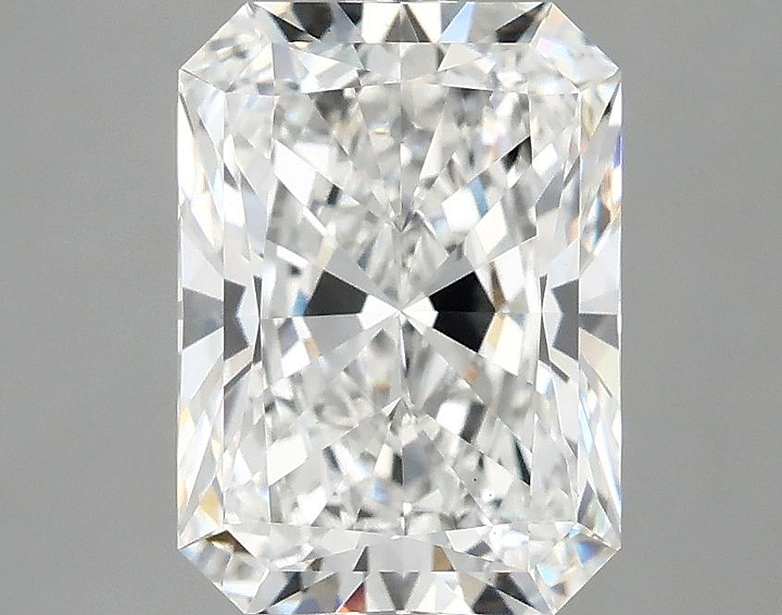 2.99 Carat Radiant Shaped Excellent Cut VS1 IGI Certified Lab Grown Diamond