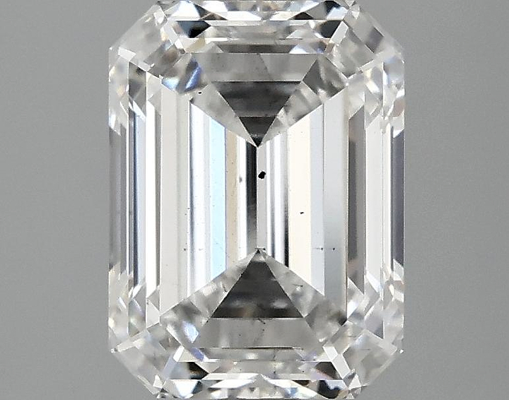 2.59 Carat Emerald Shaped Excellent Cut SI1 IGI Certified Lab Grown Diamond