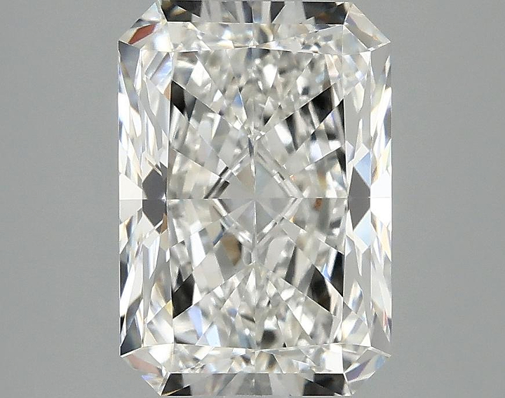 3.05 Carat Radiant Shaped Ideal Cut VVS2 IGI Certified Lab Grown Diamond