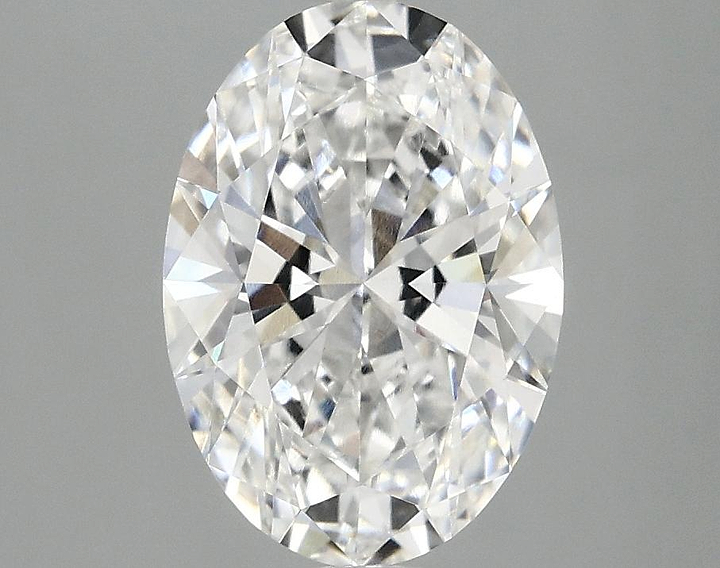 2.1 Carat Oval Shaped Ideal Cut VS1 IGI Certified Lab Grown Diamond