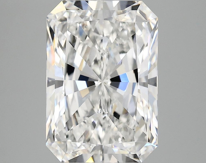 4.09 Carat Radiant Shaped Ideal Cut VVS2 IGI Certified Lab Grown Diamond