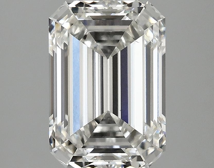 2.95 Carat Emerald Shaped Ideal Cut VS2 IGI Certified Lab Grown Diamond