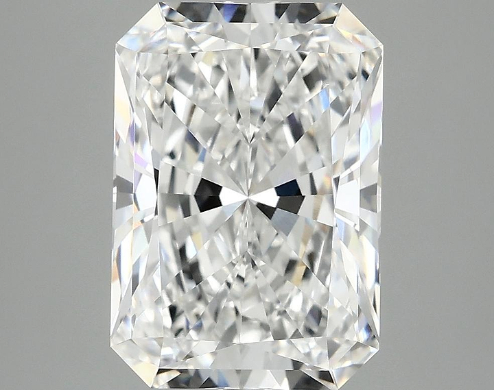 4.1 Carat Radiant Shaped Ideal Cut VS1 IGI Certified Lab Grown Diamond