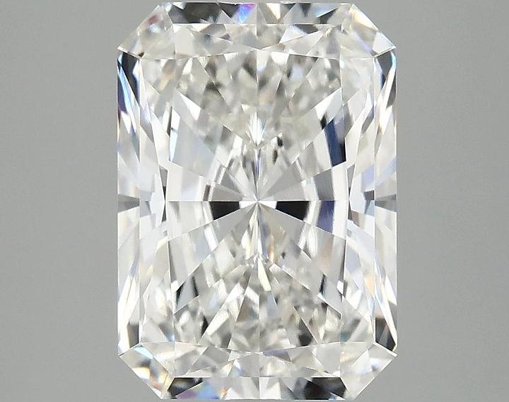 2.97 Carat Radiant Shaped Ideal Cut VVS2 IGI Certified Lab Grown Diamond