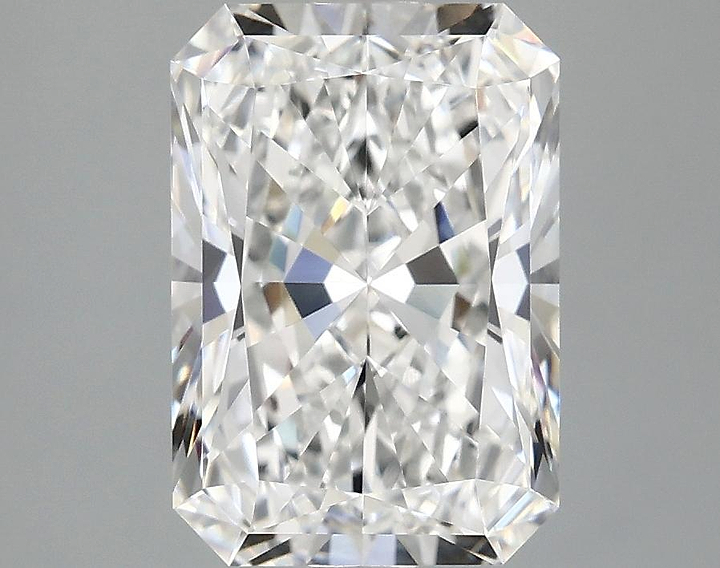 3.08 Carat Radiant Shaped Ideal Cut VVS2 IGI Certified Lab Grown Diamond