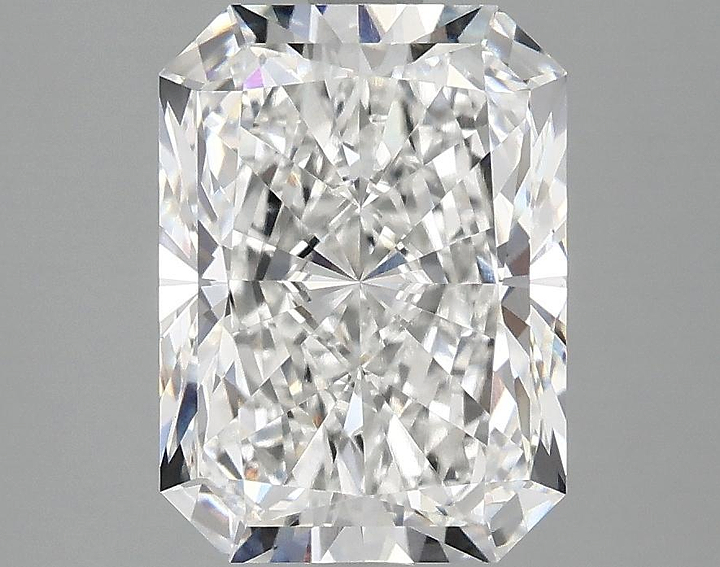 3.0 Carat Radiant Shaped Excellent Cut VVS2 IGI Certified Lab Grown Diamond