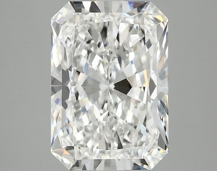 4.0 Carat Radiant Shaped Ideal Cut VVS2 IGI Certified Lab Grown Diamond