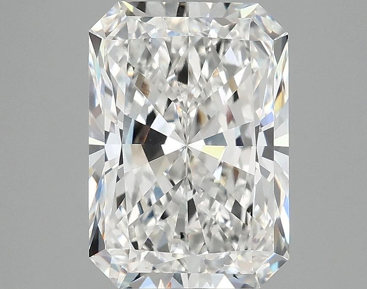3.04 Carat Radiant Shaped Ideal Cut VVS2 IGI Certified Lab Grown Diamond