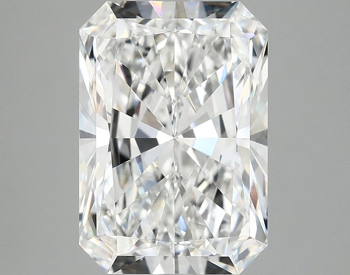 4.05 Carat Radiant Shaped Ideal Cut VVS2 IGI Certified Lab Grown Diamond
