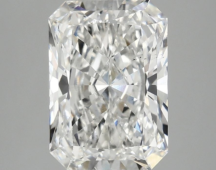 3.09 Carat Radiant Shaped Ideal Cut VS2 IGI Certified Lab Grown Diamond