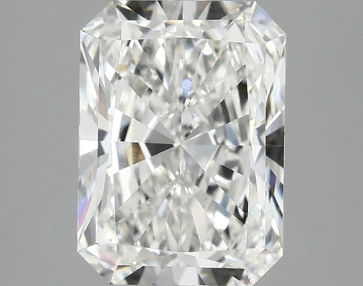 2.82 Carat Radiant Shaped Excellent Cut VVS2 IGI Certified Lab Grown Diamond