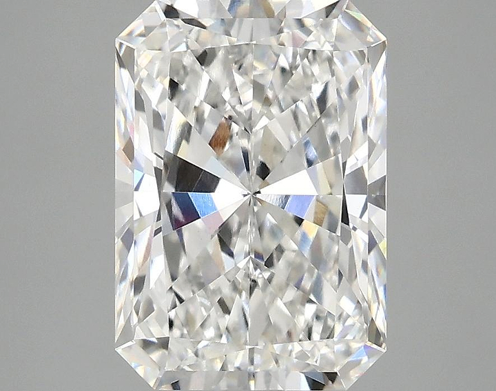 3.06 Carat Radiant Shaped Ideal Cut VVS2 IGI Certified Lab Grown Diamond