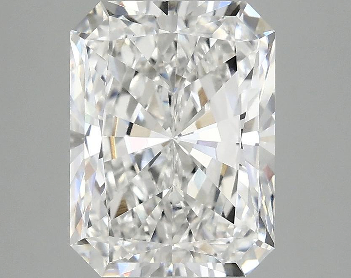 3.01 Carat Radiant Shaped Excellent Cut VS1 IGI Certified Lab Grown Diamond