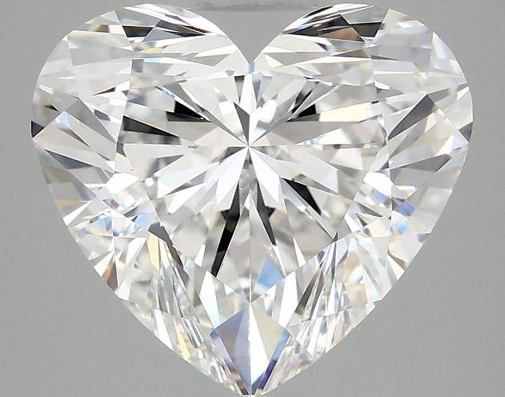4.1 Carat Heart Shaped Ideal Cut VVS2 IGI Certified Lab Grown Diamond