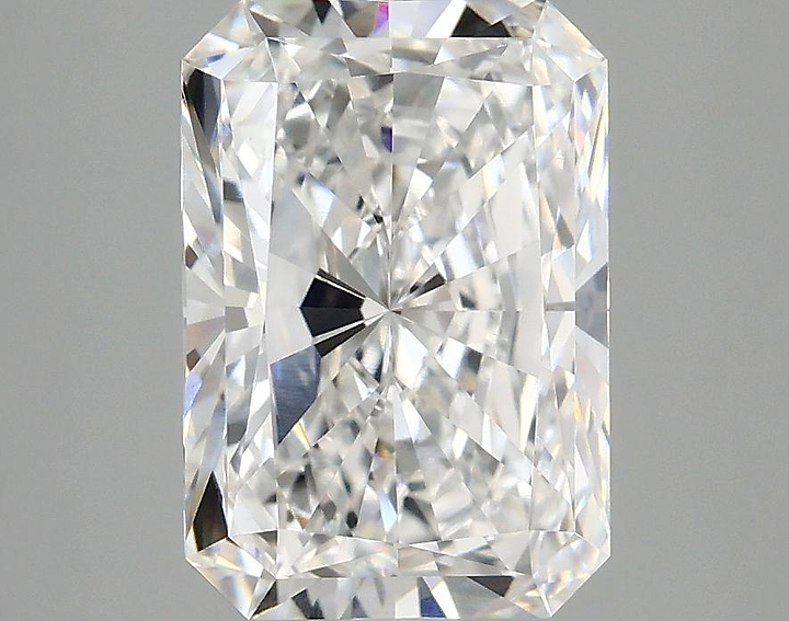 3.01 Carat Radiant Shaped Ideal Cut VVS2 IGI Certified Lab Grown Diamond