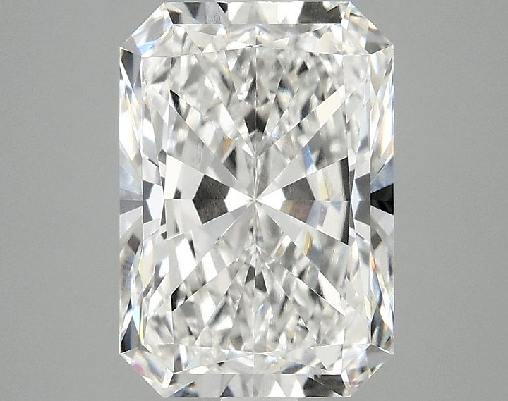 3.07 Carat Radiant Shaped Ideal Cut VS1 IGI Certified Lab Grown Diamond