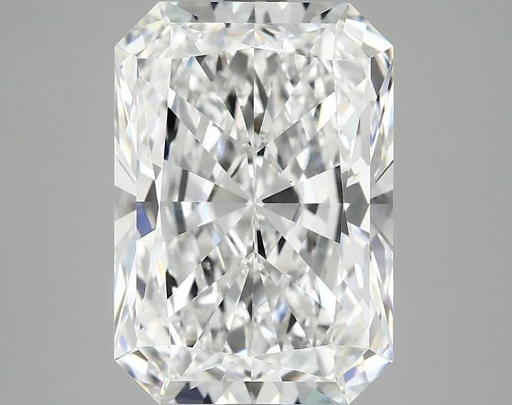 4.1 Carat Radiant Shaped Ideal Cut VS1 IGI Certified Lab Grown Diamond