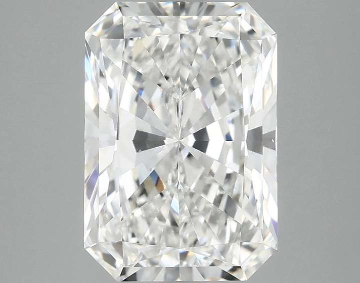 3.88 Carat Radiant Shaped Ideal Cut VS2 IGI Certified Lab Grown Diamond