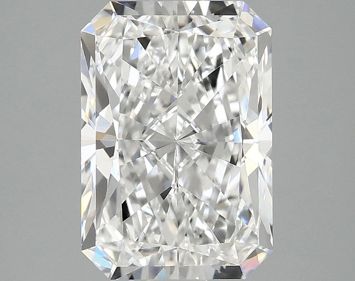 3.0 Carat Radiant Shaped Ideal Cut VVS2 IGI Certified Lab Grown Diamond