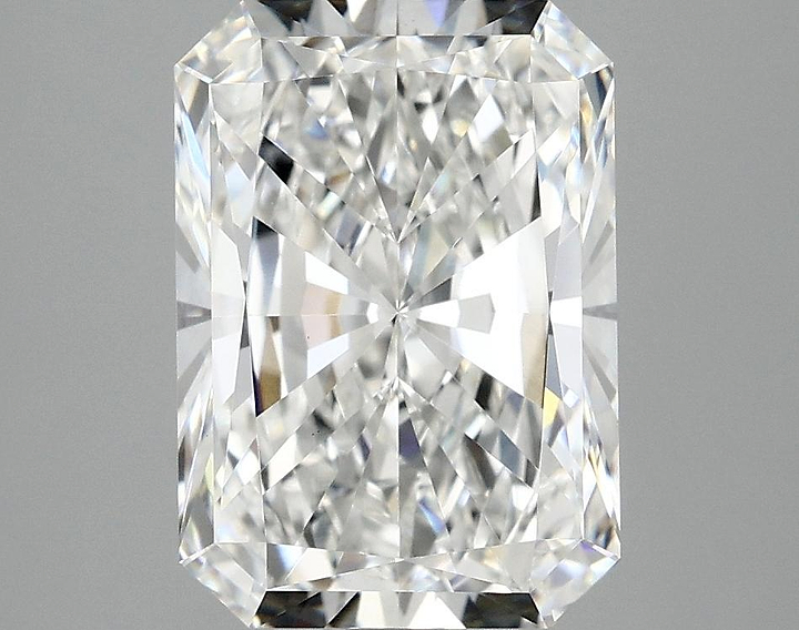 3.99 Carat Radiant Shaped Ideal Cut VVS2 IGI Certified Lab Grown Diamond