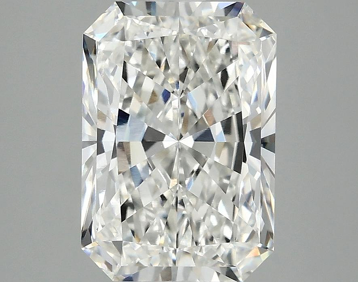 3.03 Carat Radiant Shaped Ideal Cut VS2 IGI Certified Lab Grown Diamond