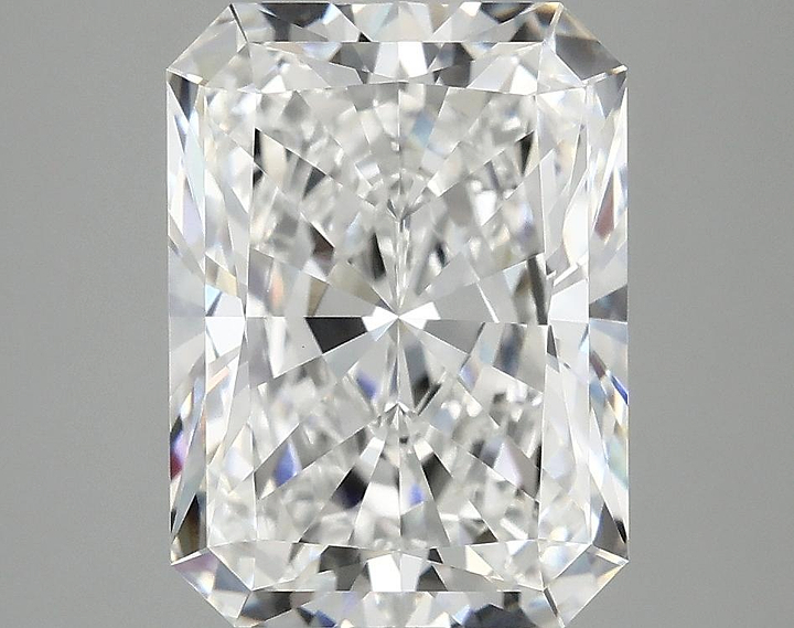 4.08 Carat Radiant Shaped Excellent Cut VVS2 IGI Certified Lab Grown Diamond