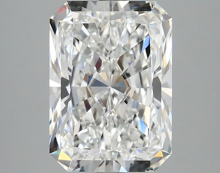 4.07 Carat Radiant Shaped Ideal Cut VVS2 IGI Certified Lab Grown Diamond