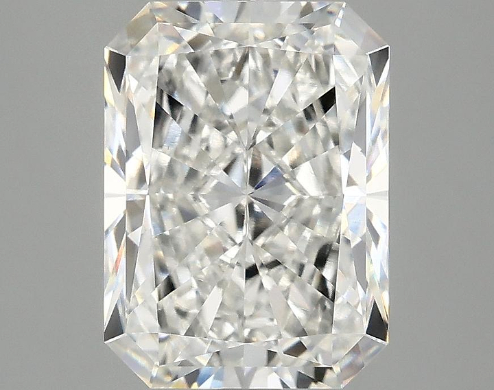 3.08 Carat Radiant Shaped Excellent Cut VVS2 IGI Certified Lab Grown Diamond