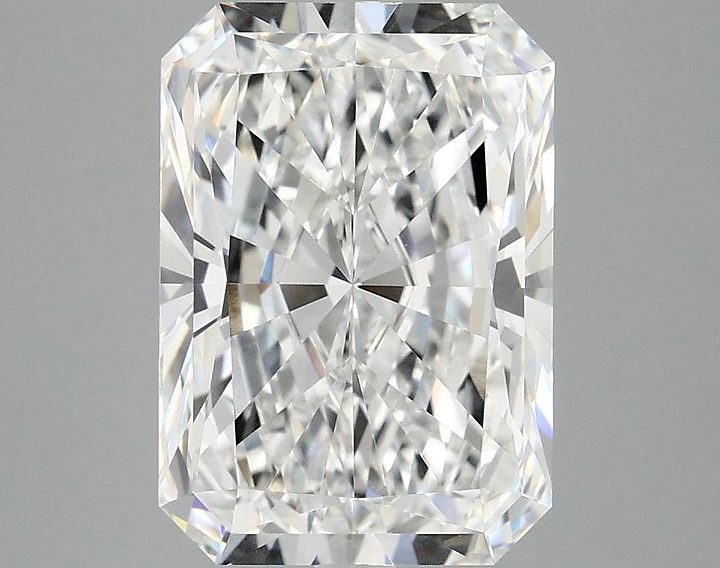 4.07 Carat Radiant Shaped Ideal Cut VVS2 IGI Certified Lab Grown Diamond