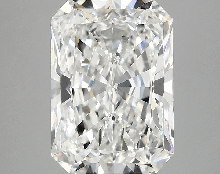 3.45 Carat Radiant Shaped Ideal Cut VVS2 IGI Certified Lab Grown Diamond