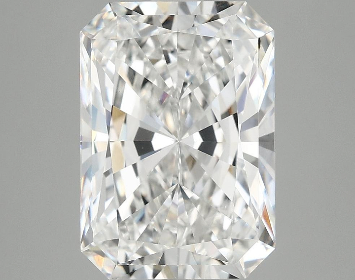 4.04 Carat Radiant Shaped Ideal Cut VVS2 IGI Certified Lab Grown Diamond