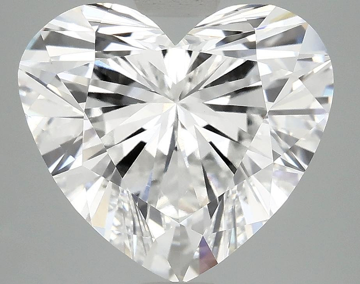 5.02 Carat Heart Shaped Ideal Cut VVS2 IGI Certified Lab Grown Diamond