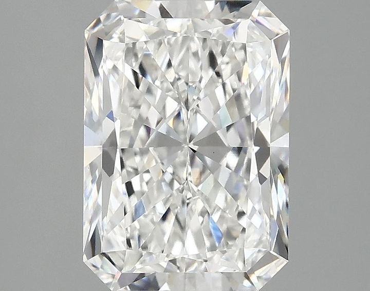 3.05 Carat Radiant Shaped Ideal Cut VS1 IGI Certified Lab Grown Diamond