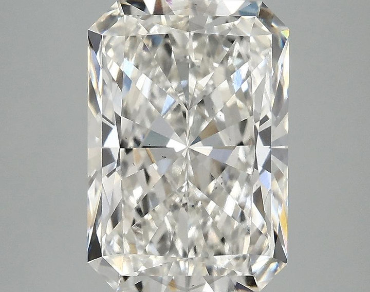 4.09 Carat Radiant Shaped Ideal Cut VS2 IGI Certified Lab Grown Diamond
